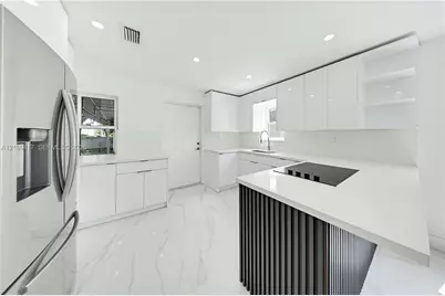4133 NW 22nd Ct, Miami, FL 33142 - Photo 11