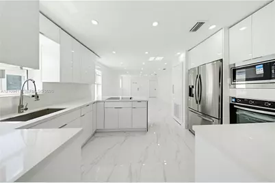 4133 NW 22nd Ct, Miami, FL 33142 - Photo 9