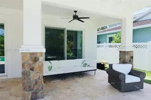2724 Wymberly Dr, Jupiter, FL 33458 - Photo 9