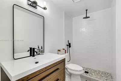 254 NW 107th Ter, Coral Springs, FL 33071 - Photo 21