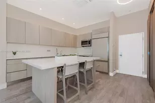 2301 Collins Ave, Miami Beach, FL 33139 - Photo 15