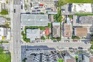 676 SW 1st St, Miami, FL 33130 - Photo 11
