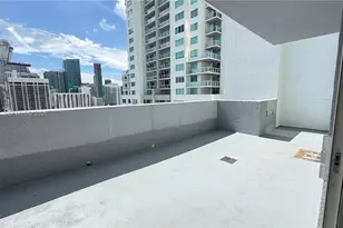 244 Biscayne Blvd, Miami, FL 33132 - Photo 9