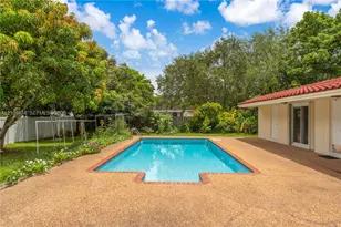 13321 SW 105th Ave, Miami, FL 33176 - Photo 37