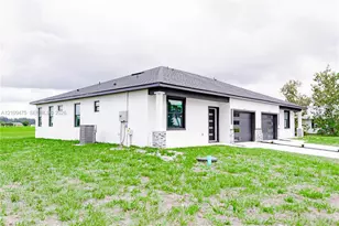 8269-8271 Cozumel, Sebring, FL 33876 - Photo 13