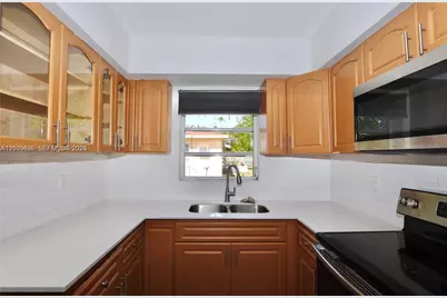 1035 NE 169th Ter, Miami, FL 33162 - Photo 7