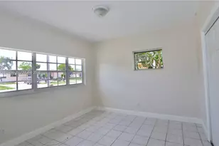 1035 NE 169th Terrace, Miami, FL 33162 - Photo 13