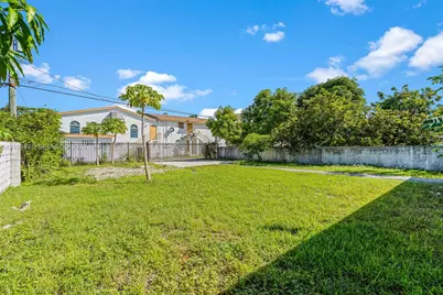 829 SW 5th St, Homestead, FL 33030 - Photo 51