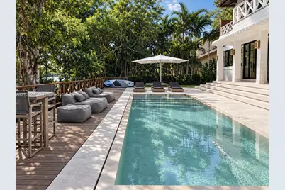 7230 E Lago Dr, Coral Gables, FL 33143 - Photo 27