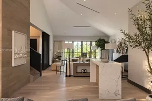 7230 E Lago Dr, Coral Gables, FL 33143 - Photo 5