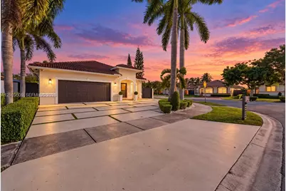 7721 NW 201st Ter, Hialeah, FL 33015 - Photo 1