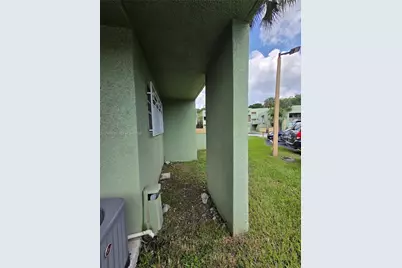 11081 NW 7th St #101-14, Miami, FL 33172 - Photo 53