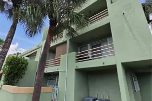 11081 NW 7th St, Miami, FL 33172 - Photo 51