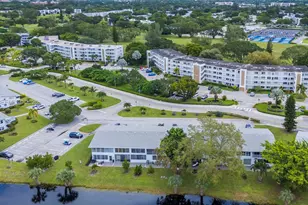 103 E Lyndhurst E, Deerfield Beach, FL 33442 - Photo 23