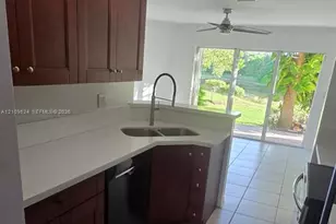 2283 NW 170th Ave, Pembroke Pines, FL 33028 - Photo 17