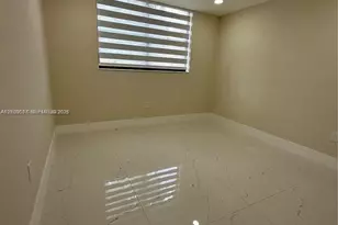 8002 SW 149th Ave, Miami, FL 33193 - Photo 17