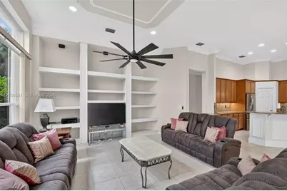 911 Forest Glen Ln, Wellington, FL 33414 - Photo 23