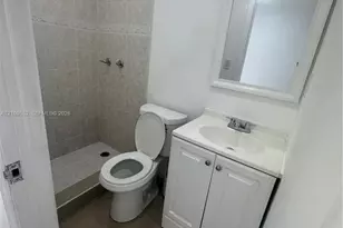 4067 SW 97th Ct, Miami, FL 33165 - Photo 5