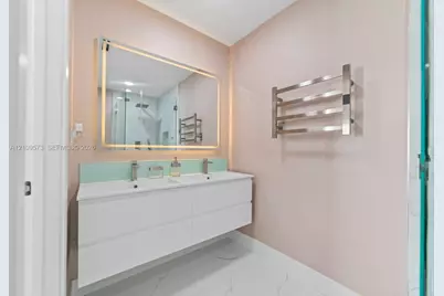 990 NW 131st Ave, Miami, FL 33182 - Photo 31