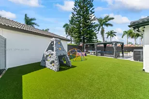990 NW 131st Ave, Miami, FL 33182 - Photo 57