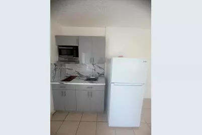 1203 NE 109th St #3, Miami, FL 33161 - Photo 7