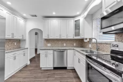 235 SW 64th Ave #A, Miami, FL 33144 - Photo 37
