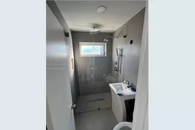 110 NW 120th Ter, North Miami, FL 33168 - Photo 9