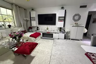 1851 NE 62nd St, Fort Lauderdale, FL 33308 - Photo 3
