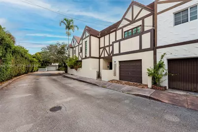 3621 Viscaya Ct, Coral Gables, FL 33134 - Photo 1