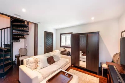 3621 Viscaya Ct, Coral Gables, FL 33134 - Photo 11