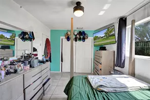 231 SW 64th Way, Pembroke Pines, FL 33023 - Photo 37