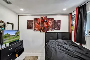 231 SW 64th Way, Pembroke Pines, FL 33023 - Photo 25
