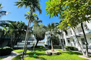 950 Bay Dr, Miami Beach, FL 33141 - Photo 21