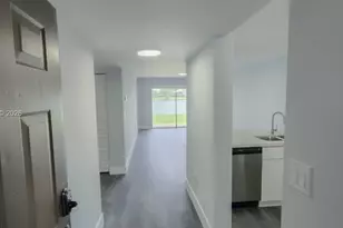 9830 Nob Hill Ln, Sunrise, FL 33351 - Photo 3