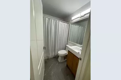 11467 NW 51st Ter, Doral, FL 33178 - Photo 15