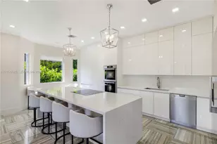 332 Costanera Rd, Coral Gables, FL 33143 - Photo 17