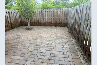 12110 NW 24th Pl, Miami, FL 33167 - Photo 3