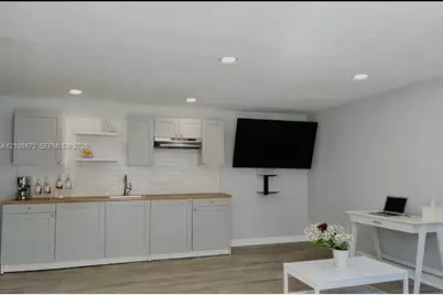 227 SW 26th Rd #0, Miami, FL 33129 - Photo 3