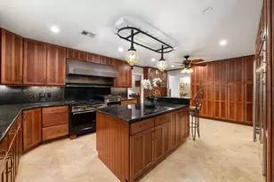 4100 Bay Point Rd, Miami, FL 33137 - Photo 13