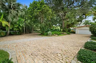 4100 Bay Point Rd, Miami, FL 33137 - Photo 33
