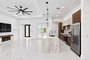 2127 NE 34th Terrace, Cape Coral, FL 33909 - Photo 5
