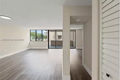 10400 SW 108th Ave #A211, Miami, FL 33176 - Photo 3
