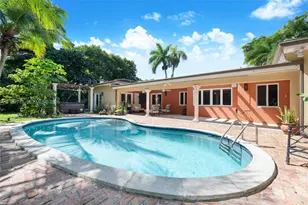 7811 Altamira St, Coral Gables, FL 33143 - Photo 23