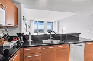 244 Biscayne Blvd, Miami, FL 33132 - Photo 19