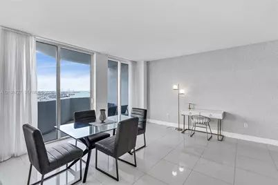 244 Biscayne Blvd #2802, Miami, FL 33132 - Photo 13