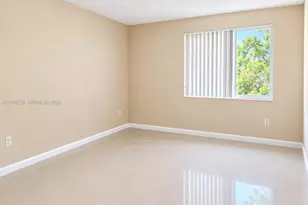 6976 SW 39th St, Davie, FL 33314 - Photo 7