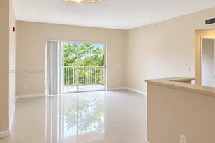 6976 SW 39th St, Davie, FL 33314 - Photo 3