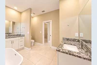 3402 SW 36 St, Lehigh Acres, FL 33976 - Photo 5