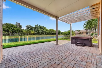 19143 SW 60th Ct, Pembroke Pines, FL 33332 - Photo 15
