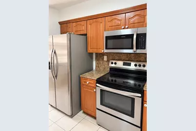 8401 NW 8th St #310, Miami, FL 33126 - Photo 21